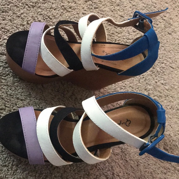 Wedge Sandals - Picture 2 of 2